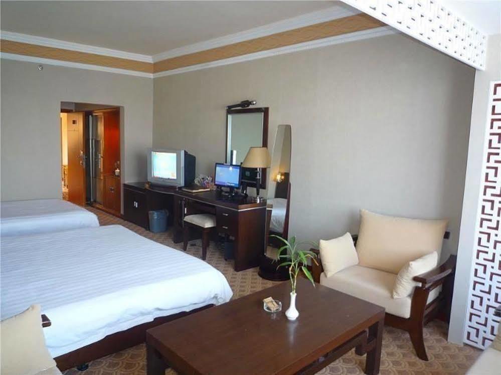 Guilin Lifeng Hotel Екстер'єр фото